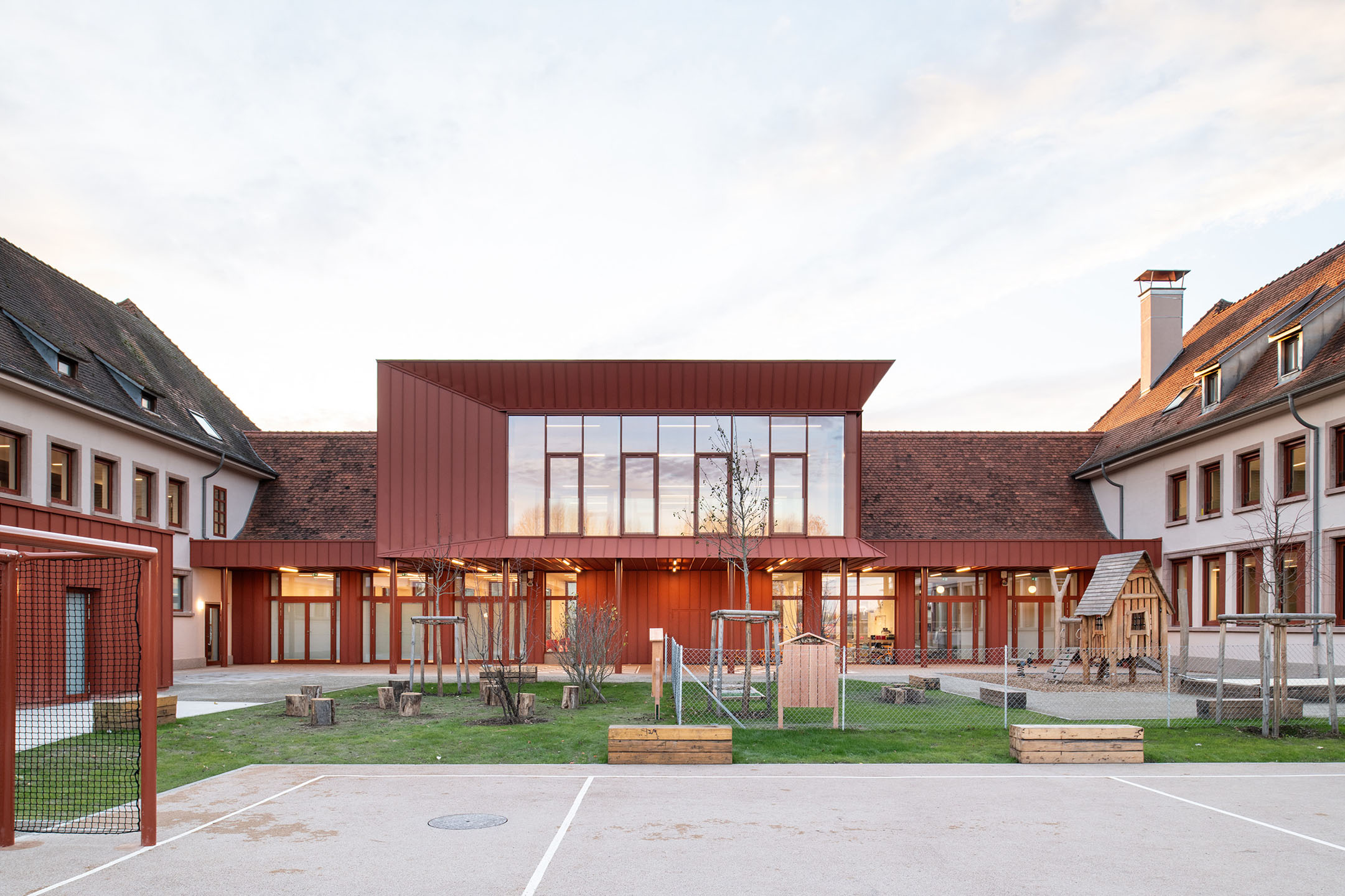 bo eco rhi ext cour 03